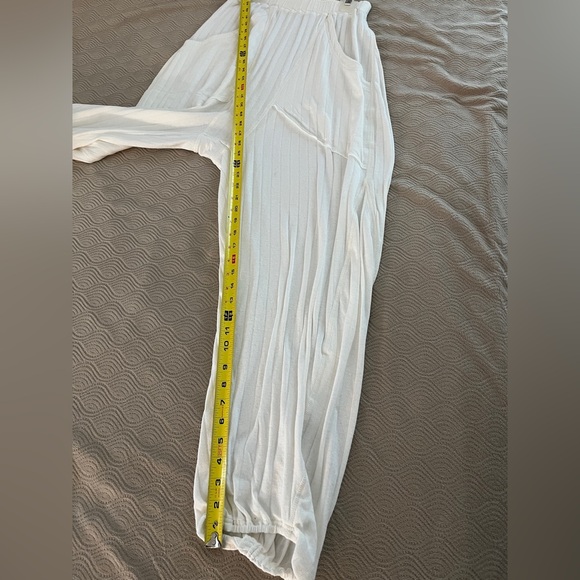 🆕 Free People Coffee Chat jogger in off white only size small - Picture 12 of 16